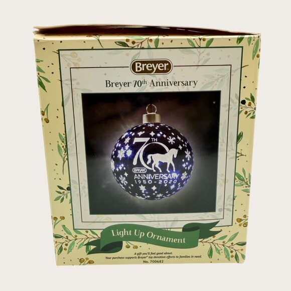 Breyer 70th Anniversary Light Up Ornament Holiday Decoration Collectible - Picture 4 of 4